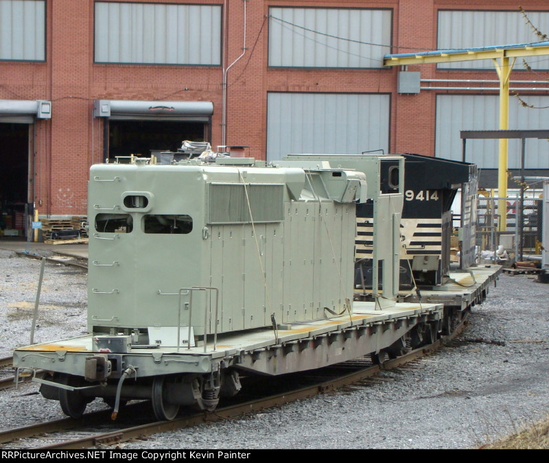 NS 9414 radiator module & SD40-2 long hood